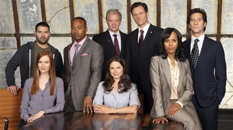 Scandal Photo Darby Stanchfield Tony Goldwyn Columbus Short Katie Lowes Guillermo Díaz