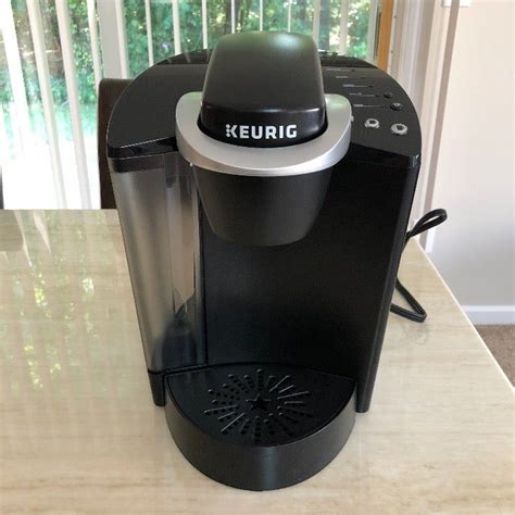 Keurig K55 Coffee Maker - For Parts on Mercari | Keurig, Coffee, Coffee ...