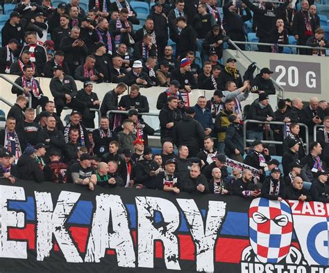 Wielkie Derby Śląska zakończone skandalem Górnik Zabrze odcina się i