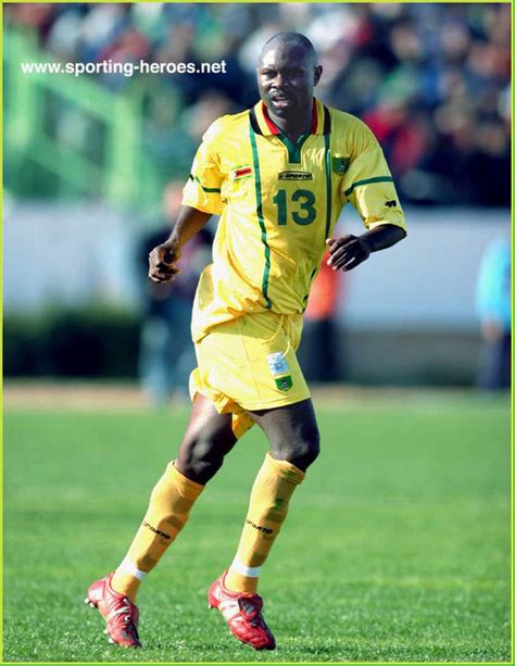 Adam Ndlovu - African Cup of Nations 2004 - Zimbabwe