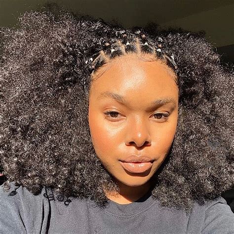 25 Creative Natural Hairstyles To Inspire Your Next Look