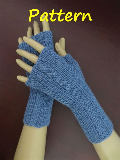 Knit Pattern English Diagonal Rib Fingerless Gloves Etsy