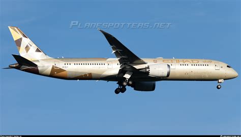 A Blm Etihad Airways Boeing Dreamliner Photo By Spotter Jvs Id