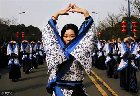 当元宵节遇上汉服有没有一种心动的感觉 搜狐大视野 搜狐新闻