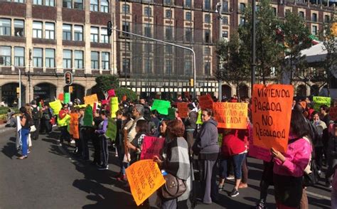 Manifestantes Protestan En Zócalo De Cdmx Grupo Milenio