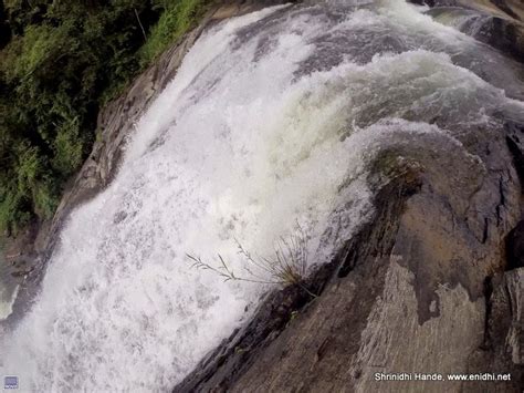 Kanthanpara waterfalls, Wayanad, Kerala - eNidhi India Travel Blog