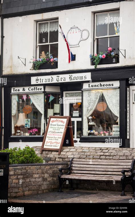 Tea Rooms England Hi Res Stock Photography And Images Alamy