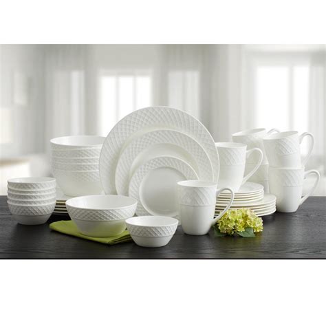 Trellis White 36 Piece Dinnerware Set Service For 6 Mikasa