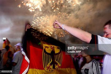 Red Gold Fireworks Photos and Premium High Res Pictures - Getty Images