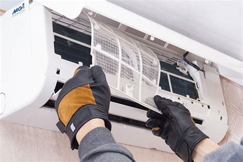 Air Conditioning And Refrigeration Servicing And Maintenance