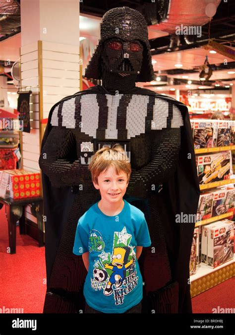 Vader Lego Fotos Und Bildmaterial In Hoher Aufl Sung Alamy