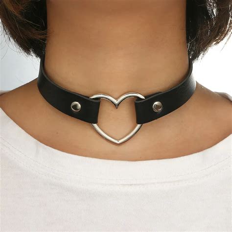 Women Cute Collar Pu Leather Heart Stud Choker Clear Transparent Black