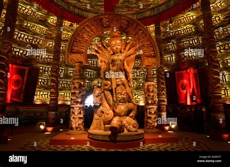 Durga Puja Pandal Interior Hi Res Stock Photography And Images Alamy