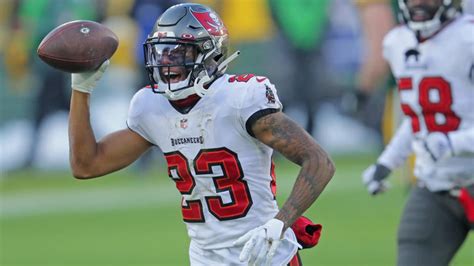 2023 Nfl Free Agency Titans Agree To Terms With Former Buccaneers