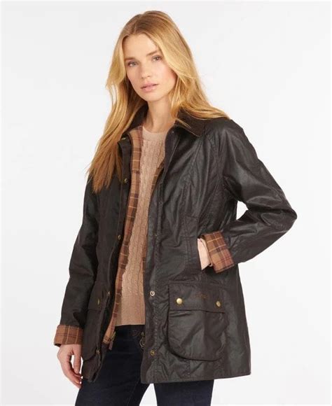 A Look At The Iconic Barbour Beadnell Jacket Barbour Barbour