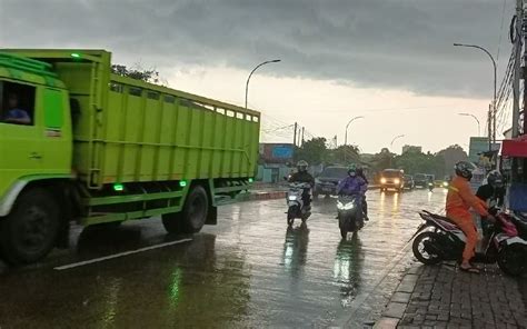 Berdasarkan Prakiraan Cuaca Hari Ini Pagi Sampai Malam Banten Bakal