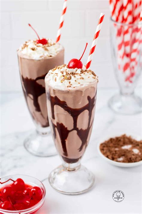 Homemade Chocolate Milkshakes