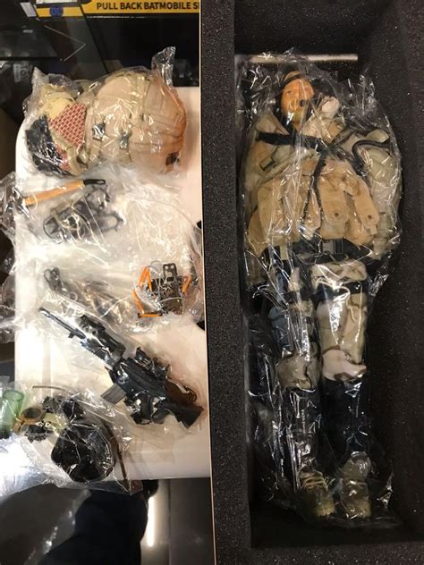 Hot Toys Military U S Navy Seal Polar Mountain Striker Hkcf Exclusive Collectible