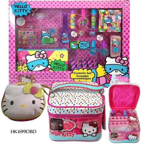 Sanrio Deluxe Hello Kitty Cosmetic Bundle Set · Trends International