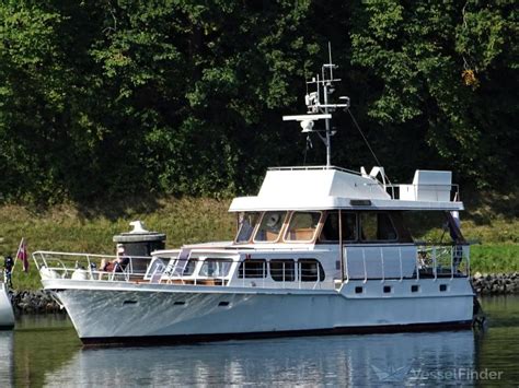 MISIMA, Pleasure craft - Details and current position - MMSI 257840910 ...