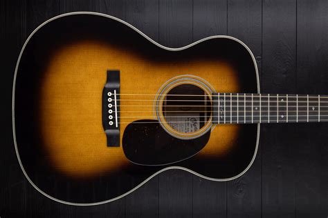 Martin Guitars 000 28ec Sunburst Eric Clapton Signature Promusictools