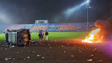 Tragedi Stadion Kanjuruhan Jadi Rekor Kematian Kedua Di Dunia Telisik Id