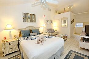 Hotel Beachfront Bed & Breakfast, St. Augustine, United States of America - Lowest Rate Guaranteed!