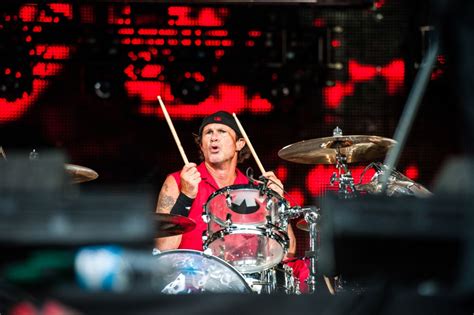 Red Hot Chili Peppers Tease International Stadium Tour In Comedic News Report
