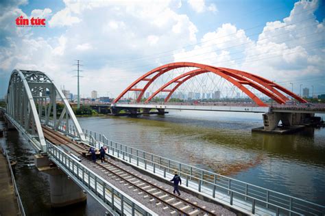 canh cau duong sat binh loi sap thong tau baotintucvn