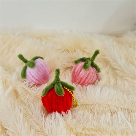 Jual Strawberry Keychain Pipe Cleaner Kawat Bulu Shopee Indonesia