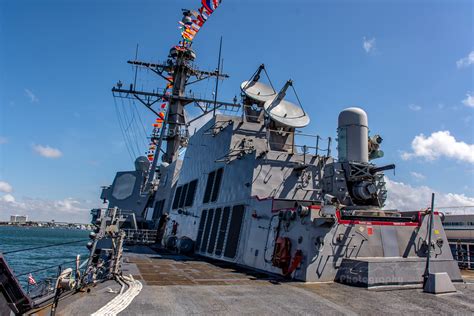 Uss Farragut Ddg 99 Visit Aboard The Arleigh Burke Class Flickr