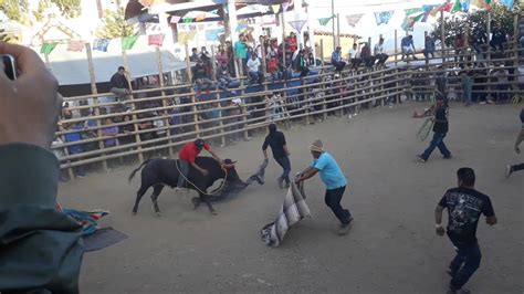 El Comander En San Miguel Cajonos Youtube