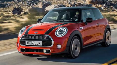 2019 Mini Cooper Hardtop And Convertible Are Here Ahead Of Detroit Auto Show Unveiling Youtube