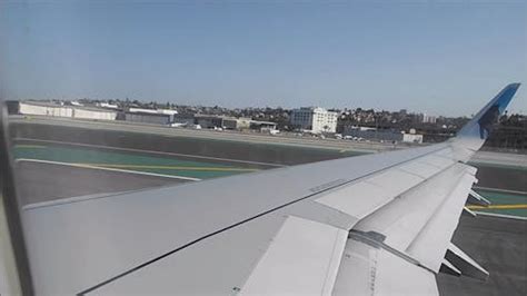 Footage of the Airplane Taking Off the Runway · Free Stock Video