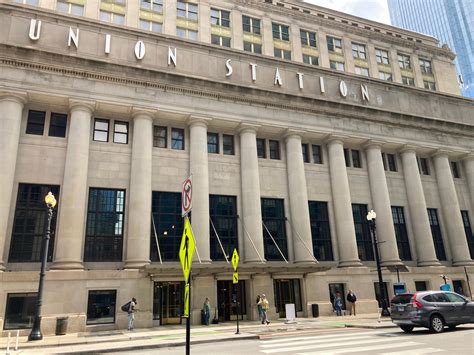 Amtrak prepares for holiday surge