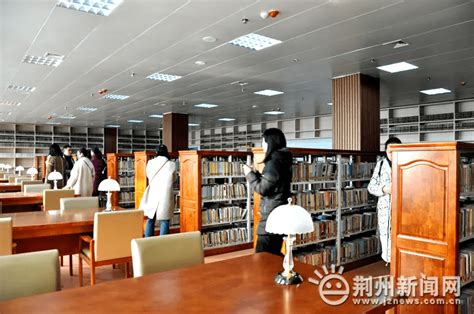 小礼仪大文明 到图书馆学习，你该这么做阅览室