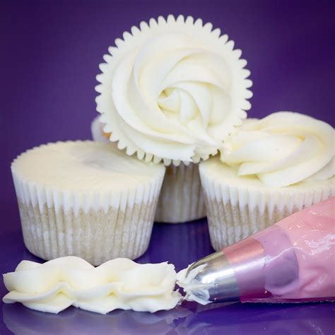 Vanilla Cupcake & Buttercream Recipes