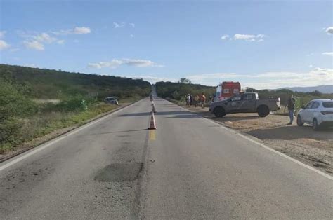 Trag Dia Na Br Batida Entre Carro E Moto Morte No Trecho