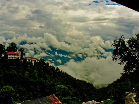 Best Places to Visit in Mussoorie | Mussoorie Tourist places | Kempty Falls