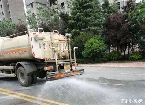 为什么雨天洒水车继续工作有什么用这不是浪费水吗搜狐汽车搜狐网