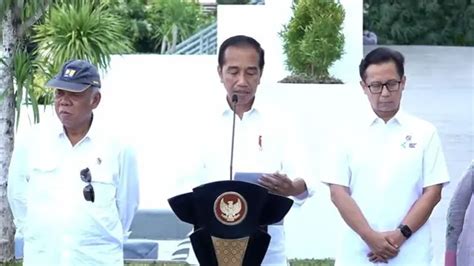 Jokowi Resmikan Perbaikan Bandara Mutiara SIS Al Jufri Yang Rusak