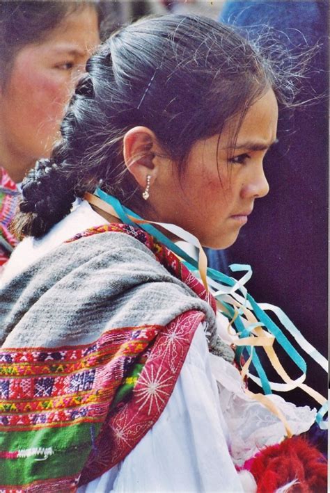 Peruvian girl, a photo from Cusco, South | TrekEarth | Mexico culture ...