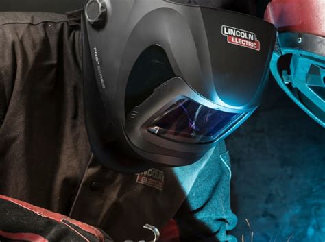 6 Best Welding Helmets with Respirators Reviewed (Fall 2024)