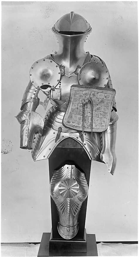 1253 best knights Armour images on Pinterest | Helmets, Knight armor ...