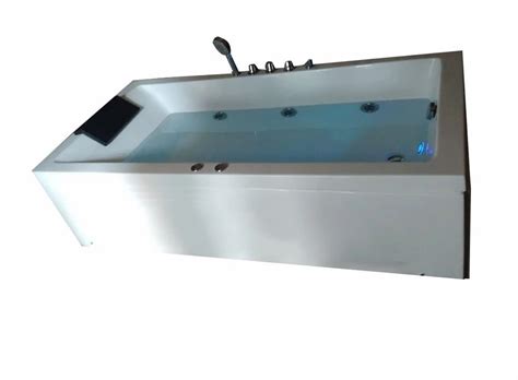 White Acrylic Bathtub For Commercial At Rs 48500 In New Delhi ID