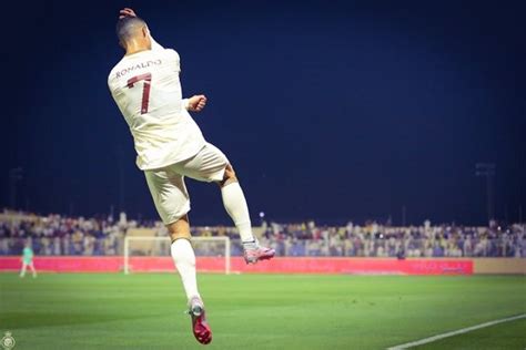 Ronaldo Lập Cú Al Nassr Thắng đậm đối Thủ Al Adalh