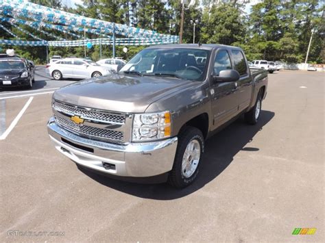 Mocha Steel Metallic Chevrolet Silverado Lt Crew Cab X