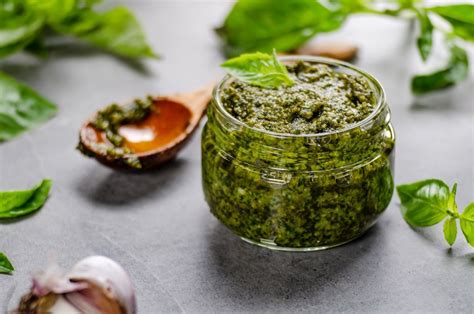 Recette de pesto traditionnel ou revisité 8 idées à tester absolument