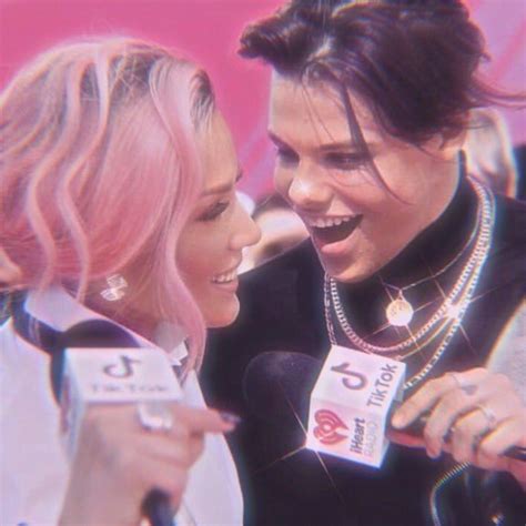 Halsey And Yungblud Celebrity Singers Dominic Harrison Halsey