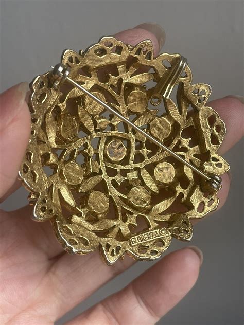 Vintage Signed Florenza Round Brooch Pendant Gem